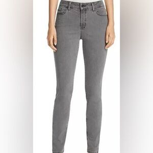 NWT NYDJ Alina Lift Tuck Stretch Grey Pewter Legging. Size 12